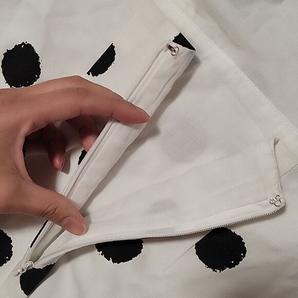 Idem Ditto Puff Sleeve Polka Dot Bow Back Mini Dress NWT Small - Picture 5 of 5